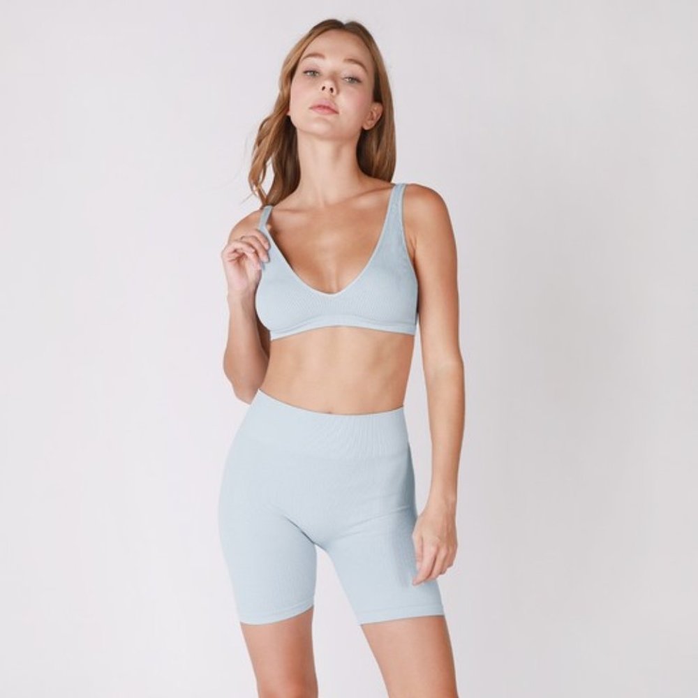 Seamless Bra - Picture 3 of 3